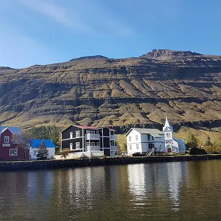 Vith Lonith Guesthouse Seythisfjorthur Exterior photo